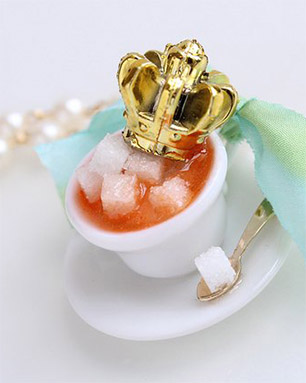 Heaping of sugar cube teacup Necklace