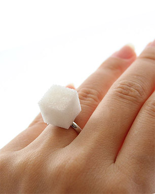 One sugar cube Ring